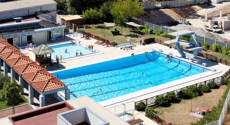 piscine-vitrolles-alex-jany-1375x750-2