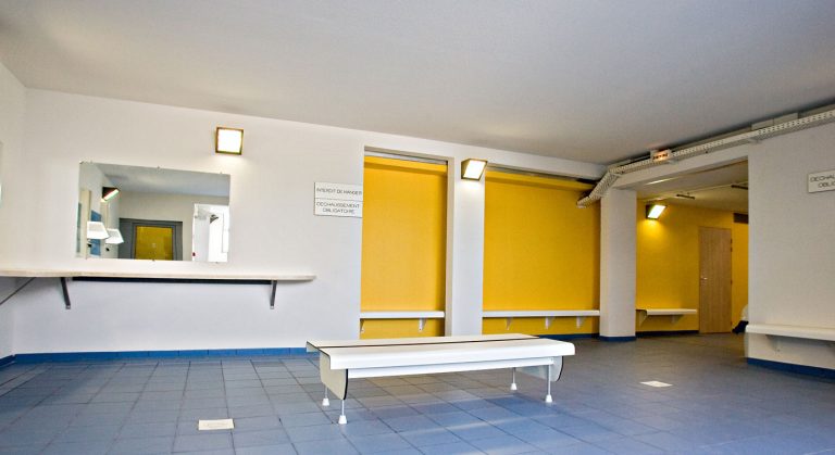 piscine-vitrolles-alex-jany-1375x750-7