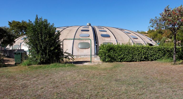 piscine-vitrolles-liourat-1375x750-2