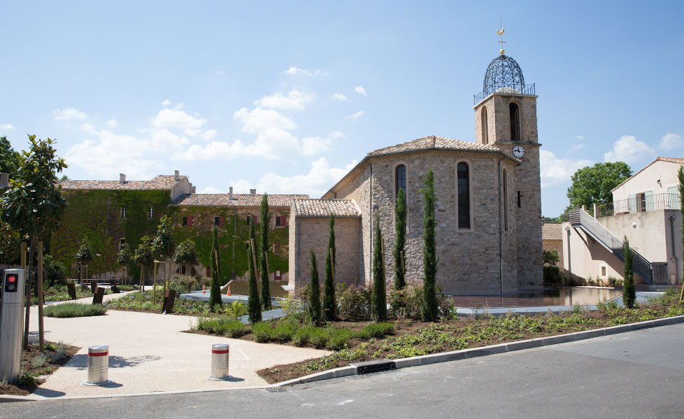 Chateauneuf-le-rouge