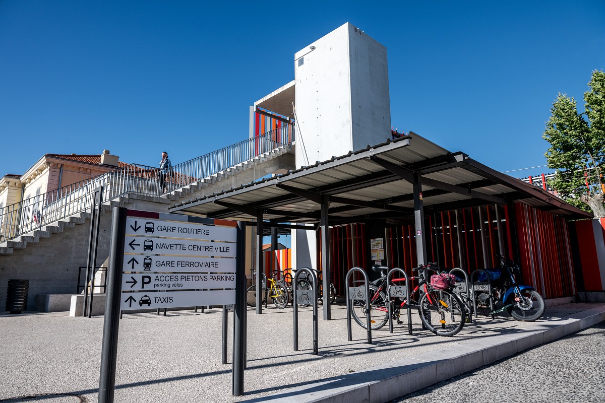 PEM des Aires de Crau - Salon-de-Provence